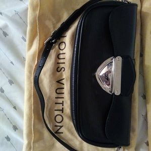Louis vuitton hand bag